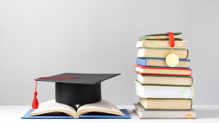 scholarships for college students