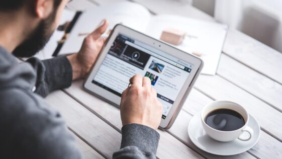 Unlocking Growth: How Small Businesses Thrive Amid Economic Uncertainty in 2023