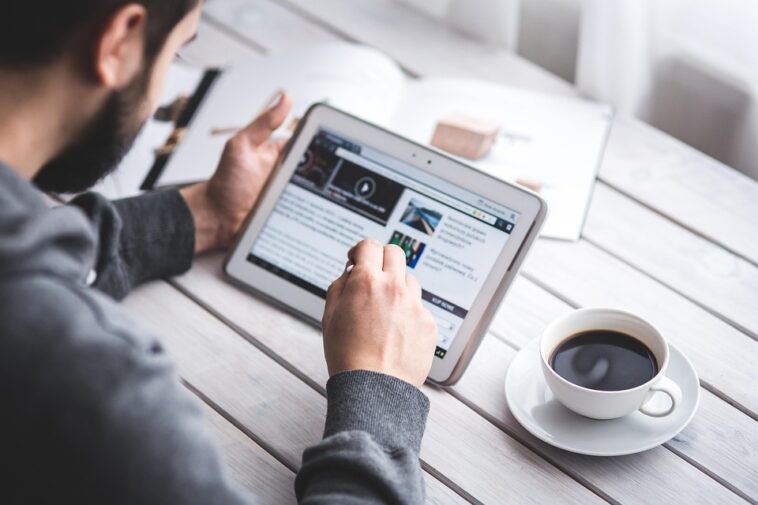 Unlocking Growth: How Small Businesses Thrive Amid Economic Uncertainty in 2023